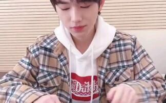 宋亚轩爆料吃瓜视频,吃瓜视频背后的惊人真相  第2张